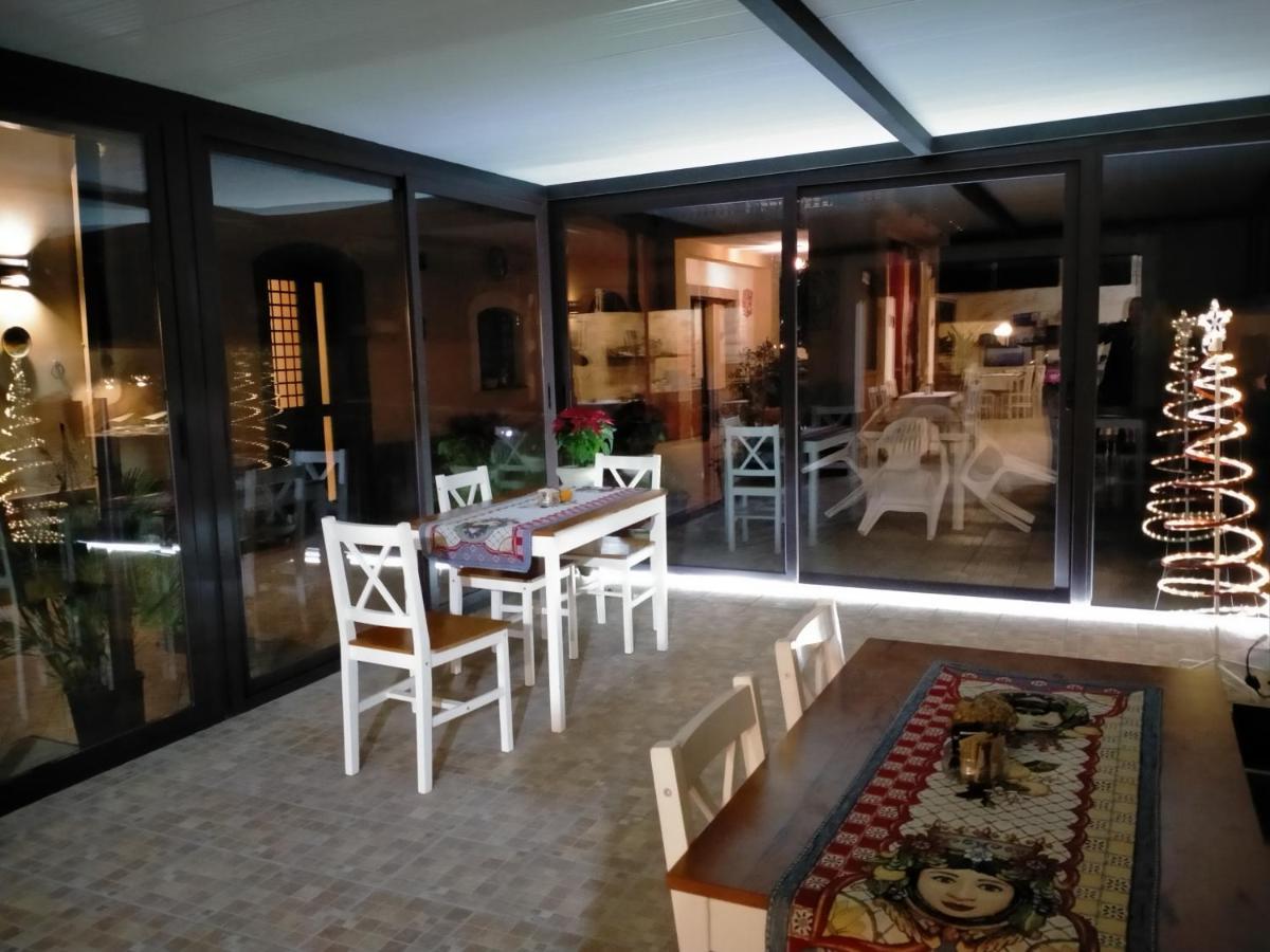 Villa Laura Apartment 지아르디니낙소스 외부 사진