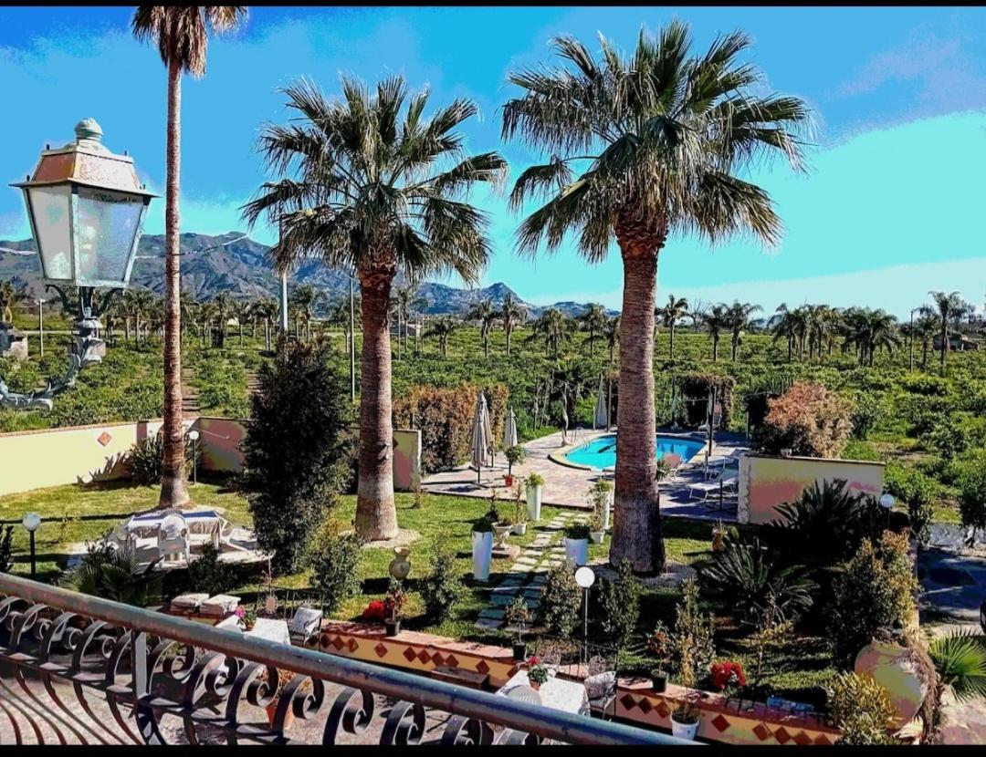 Villa Laura Apartment 지아르디니낙소스 외부 사진