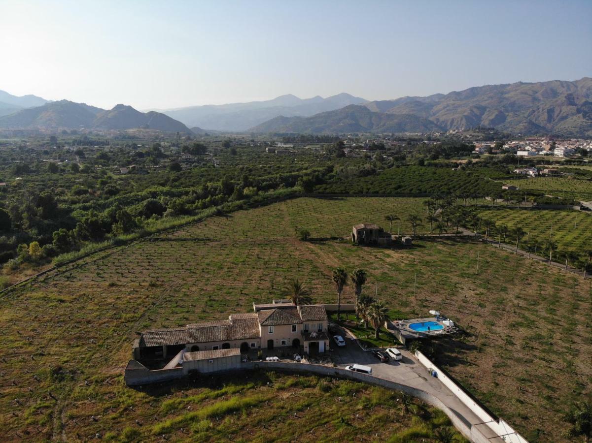 Villa Laura Apartment 지아르디니낙소스 외부 사진